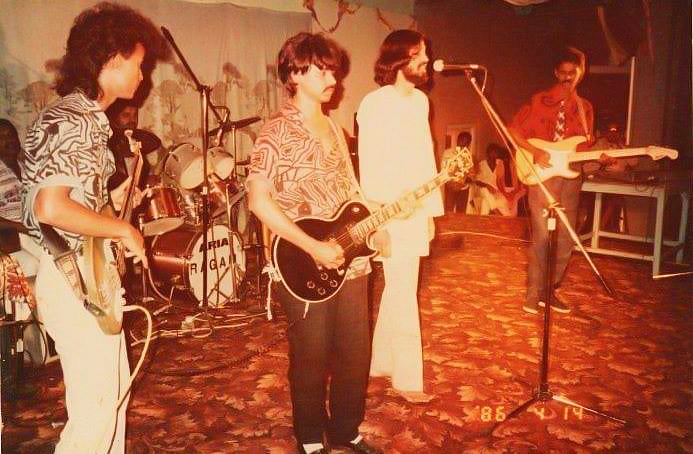 আজম খান ভেবেছিলেন, বাবা সেদিন থাপ্পড় মারবেন