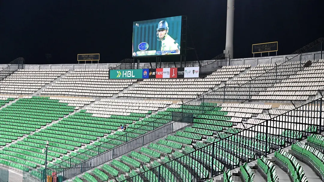 গ্যালারিতে দর্শক ফেরাতে প্রধানমন্ত্রীর কাছে ফ্র্যাঞ্চাইজিগুলোর আবেদন