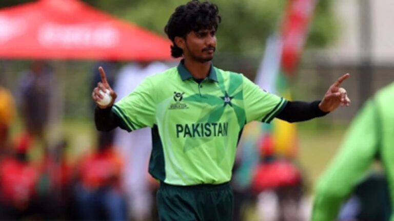 পিএসএল পাকিস্তান তরুণের হ্যাটট্রিক