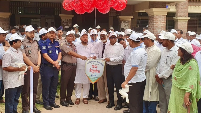 সরকারি খরচে দরিদ্রের ন্যায়বিচার নিশ্চিত করতে লিগ্যাল এইড কার্যক্রম জোরদারের আহ্বান