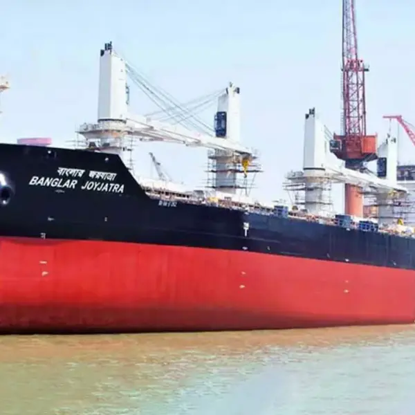 হরমুজ প্রণালিতে ‘বাংলার জয়যাত্রা’র নিরাপদ চলাচলে ইরানের নির্দেশনা