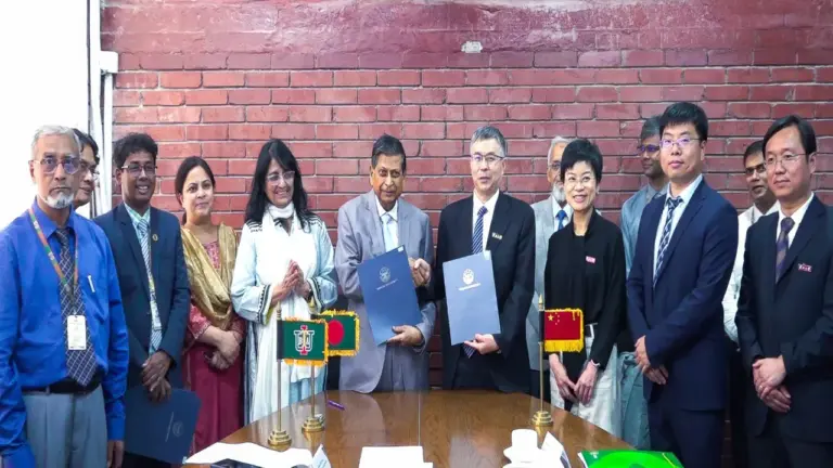 চীনের ইউনান বিশ্ববিদ্যালয়ের সঙ্গে আইইউবিএটির সমঝোতা স্মারক স্বাক্ষর