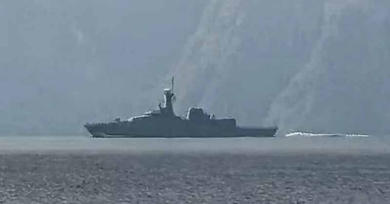 ইরানি জাহাজের ৬ ক্রুকে ছেড়ে দিল যুক্তরাষ্ট্র