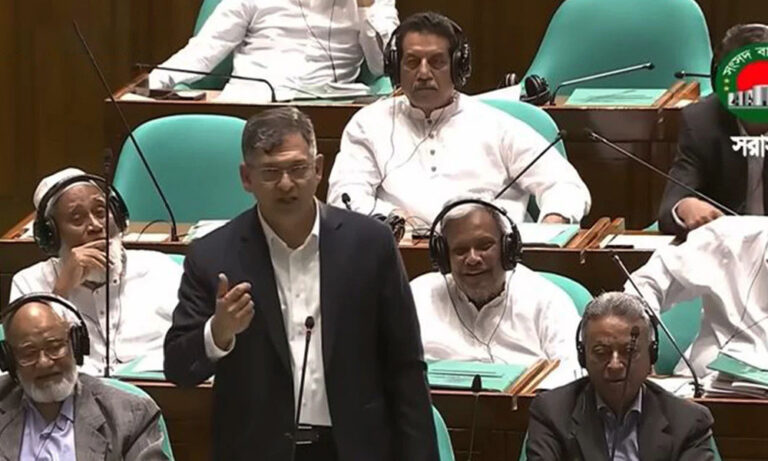 পুলিশে নতুন করে সাড়ে ১৪ হাজার পদ সৃষ্টি হচ্ছে : স্বরাষ্ট্রমন্ত্রী