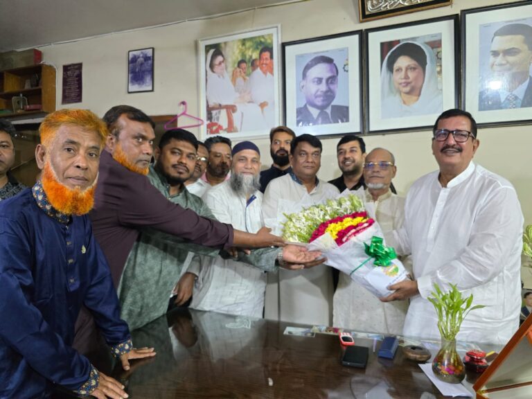 ভুমিমন্ত্রীর সাথে চেম্বারের পরিচালনা পর্ষদ নেতৃবৃন্দের সৌজন্য সাক্ষাত