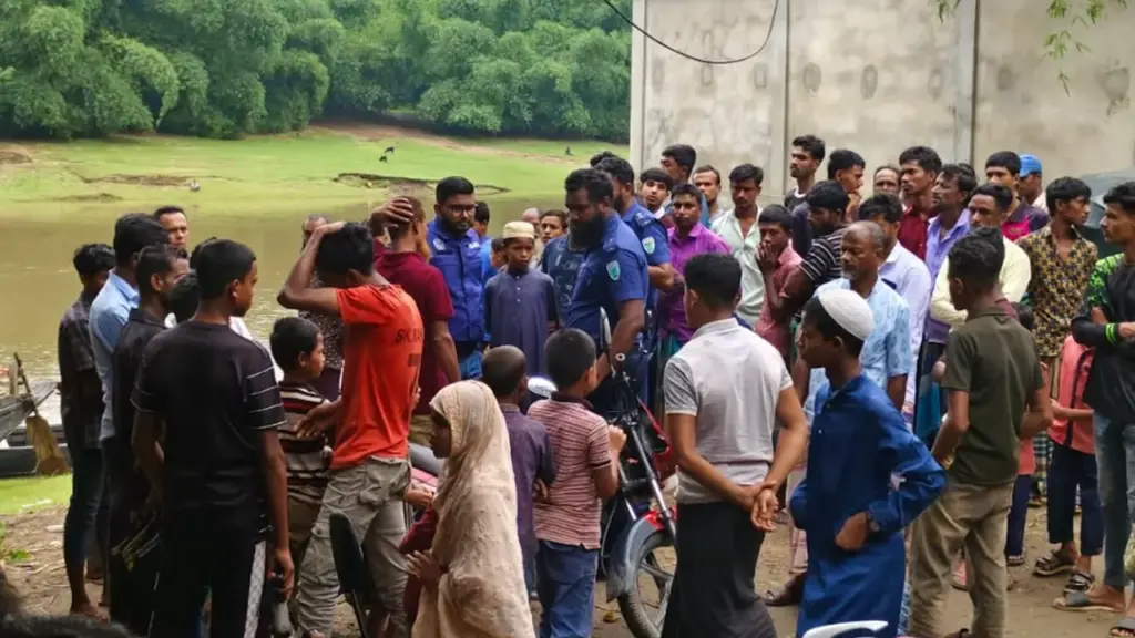 নাতনিকে ধর্ষণে বাধা দেওয়ায় দাদিকে হত্যা