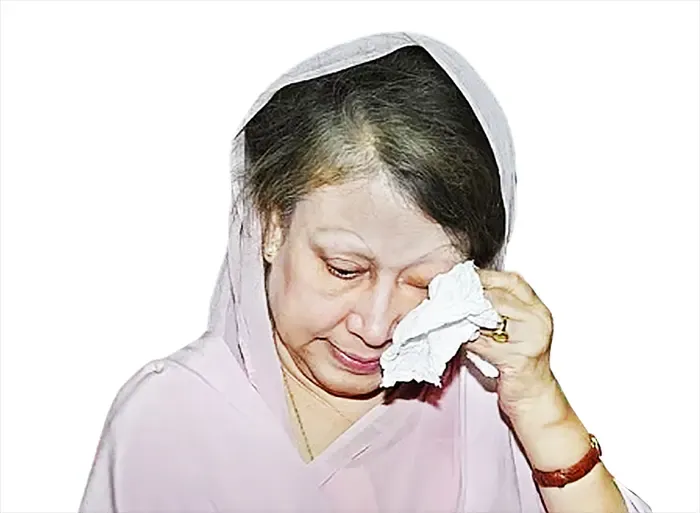 খালেদাকে বাড়ি থেকে উচ্ছেদে সেনাবাহিনীর শীর্ষ দুই কর্মকর্তা হঠাৎ দৃশ্যপটের বাইরে