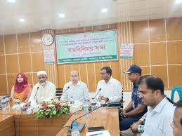 গোমস্তাপুরে জেলা প্রশাসকের মতবিনিময়