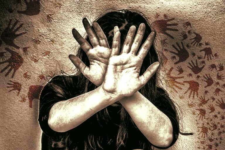 পুঠিয়ায় স্বামীর সহযোগিতায় সাধুর আস্তানায় স্ত্রী ধর্ষণের অভিযোগ