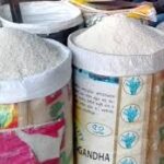 নওগাঁয় ভরা মৌসুমে চালের দাম বাড়ল কেজিতে ৩ টাকা