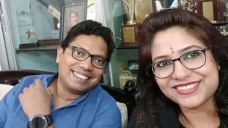 পলকের স্ত্রীর আয়কর নথি জব্দ