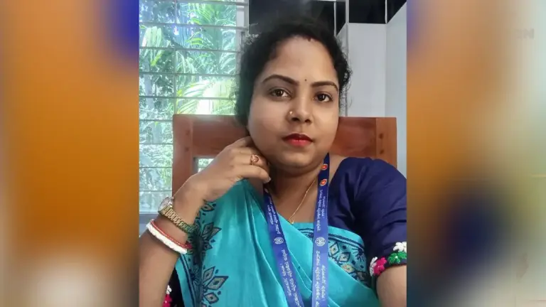 সন্তান জন্ম দিয়ে চিরঘুমে মা