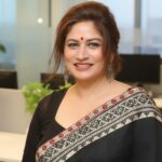 ৯ বার ওমরাহ, একবার হজ করেছেন রুবাবা দৌলা