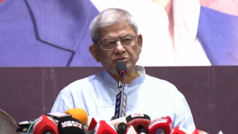আ.লীগ আর গণতন্ত্র কখনোই একসঙ্গে যায় না: মির্জা ফখরুল