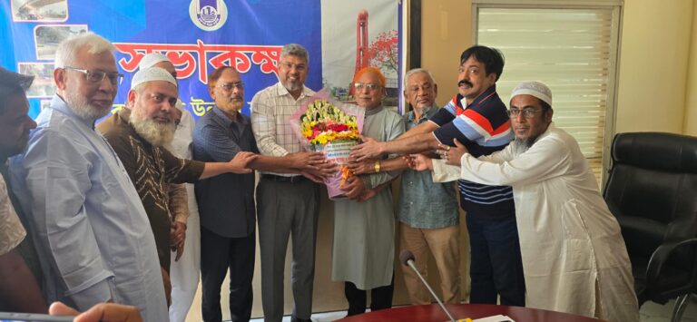 আরডিএর চেয়ারম্যানের সাথে ব্যবসায়ী নেতৃবৃন্দের মতবিনিময়