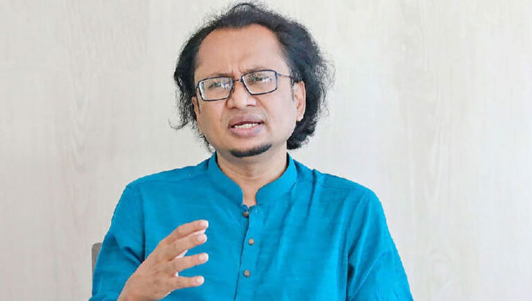 দিল্লি থেকে ফেরত আসা ‘ইনস্ট্যান্ট প্রতিবাদ’: প্রধানমন্ত্রীর তথ্য উপদেষ্টা