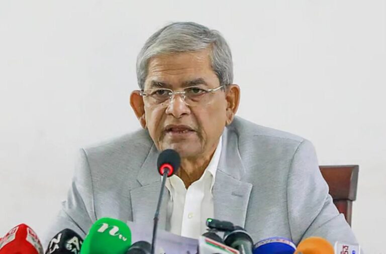 গণতন্ত্রকে ধ্বংস করার চক্রান্ত চলছে: মির্জা ফখরুল