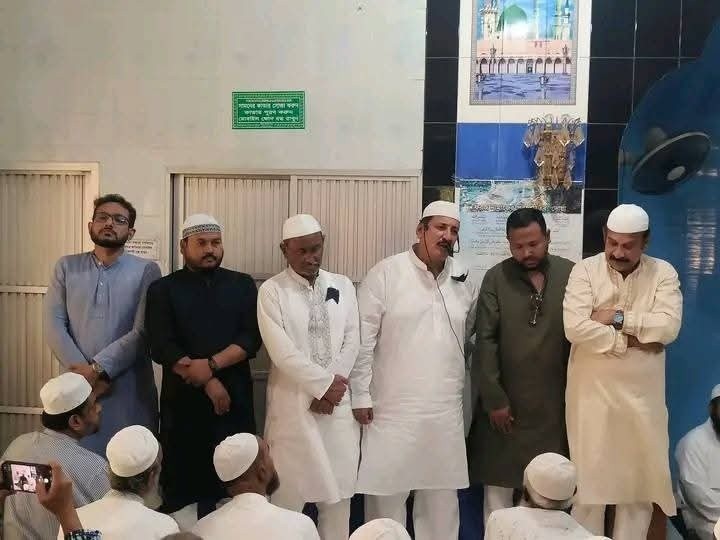 ডুবেভুমিমন্ত্রী ও রাসিক প্রশাসকের শোক সাবেক এমপি নাদিম মোস্তফার বড় ভাইয়ের ইন্তেকালডুবে