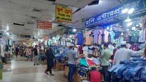 রাত ১০টা পর্যন্ত দোকানপাট খোলা রাখার দাবি ব্যবসায়ীদের