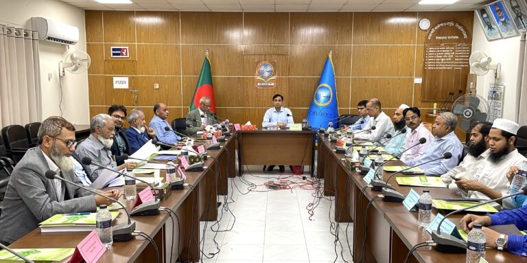 রুয়েট পরিদর্শনে অ্যাক্রিডিটেশন ইভ্যালুয়েশন টিম