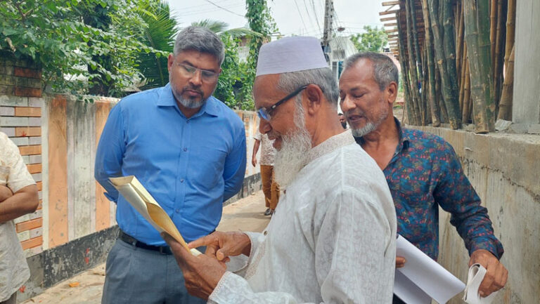 রাস্তা বা ফুটপাত দখল করে ভবন নির্মাণ করলে ব্যবস্থা নেয়ার হুঁশিয়ারি আরডিএ’র চেয়ারম্যানের