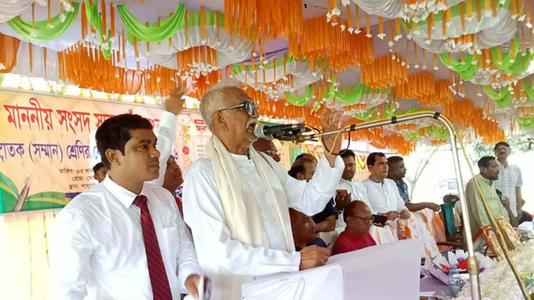 বিএনপি কৃষক শ্রমিকের দল, মেধার ভিত্তিতে চাকুরী হবে: এমপি চাঁদ