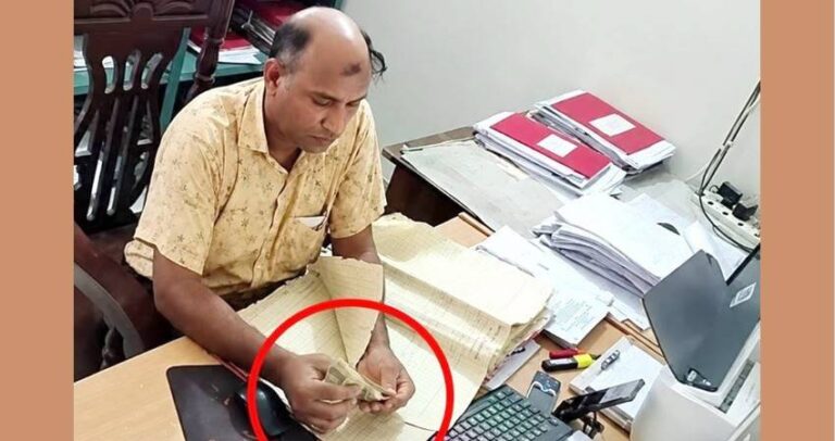 চাঁপাইনবাবগঞ্জে ভূমি অফিসে ঘুষের অভিযোগ, ভিডিও ভাইরাল