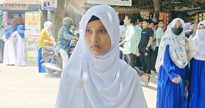 রুটিন দেখতে ভুল, এইচএসসি পরীক্ষা দিতে পারলেন না শিক্ষার্থী