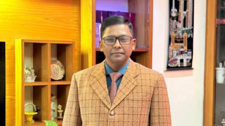 যৌন হয়রানি ও অ্যাকাডেমিক দুর্নীতির অভিযোগে রাবি শিক্ষক বরখাস্ত