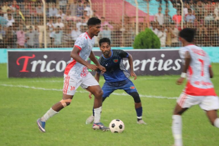 জেলা প্রশাসক গোল্ডকাপ ফুটবল টুর্নামেন্টে ফাইনালে মোহনপুর