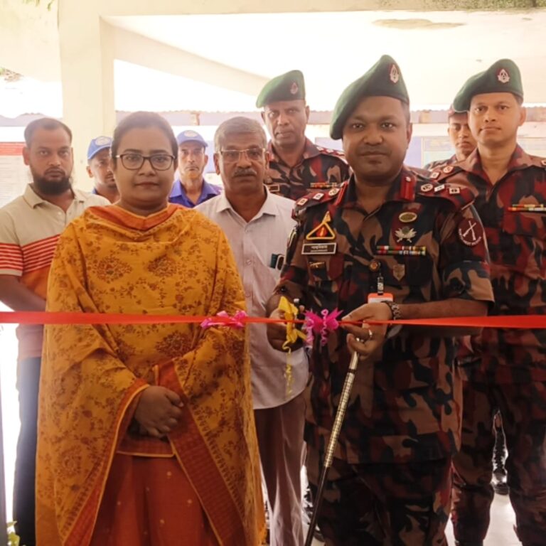 সীমান্তের বেকার যুবক-যুবতীদের স্বাবলম্বী করতে বিজিবির উদ্যোগ