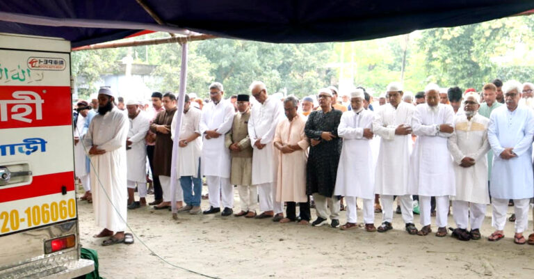 সাবেক আইজিপি ড. এম. এনামুল হকের দাফন সম্পন্ন