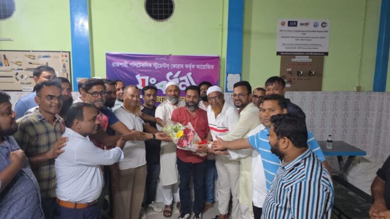 নগর যুবদলের যুগ্ম আহ্বায়ক সোহেলকে সংবর্ধনা প্রদান