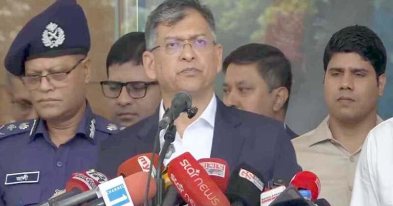 আমরা ফ্যাসিবাদী হাসিনার মতো ক্ষমতা চিরস্থায়ী করতে গুমের সংস্কৃতি চালু করবো না: স্বরাষ্ট্রমন্ত্রী
