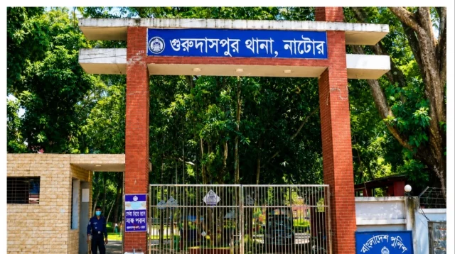 নাটোরে পুলিশের ওপর হামলা ২৭০ জনের বিরুদ্ধে মামলা