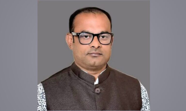 মহাদেবপুরে সাবেক উপজেলা চেয়ারম্যান মাসুদ গ্রেপ্তার
