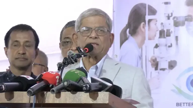 সরকারে আসছেন বলে কাউকে গরম দেখাবেন না : মির্জা ফখরুল
