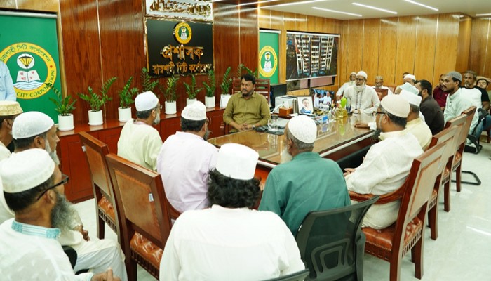 রাসিক প্রশাসকের সাথে মীরের চক জামে মসজিদ কমিটির সাক্ষাৎ