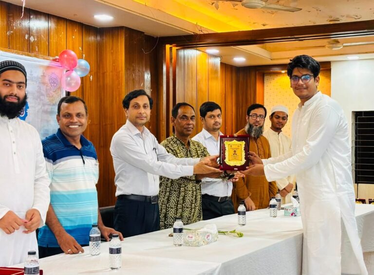 রুয়েটে নাটোর জেলা সমিতির নবীনবরণ