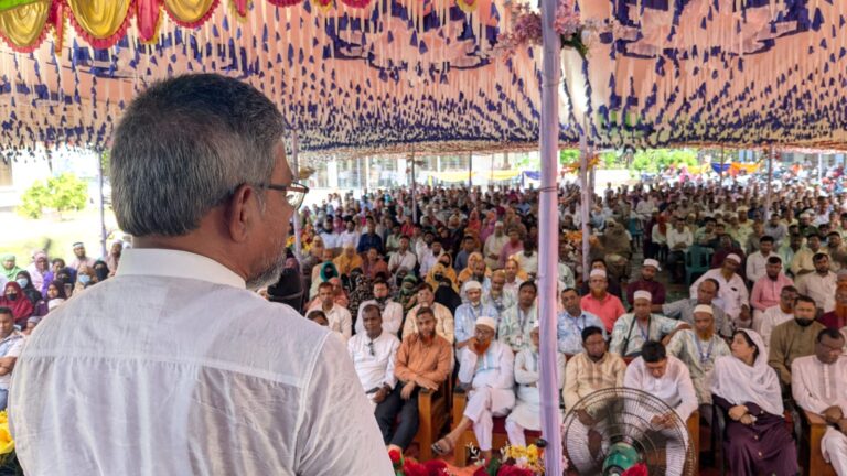 বড়াইগ্রামে শিক্ষার মানোন্নয়নে মতবিনিময় সভা