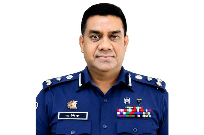 রাজশাহী রেঞ্জ ডিআইজি আশিক সাঈদ পেলেন পিপিএম সেবা পদক