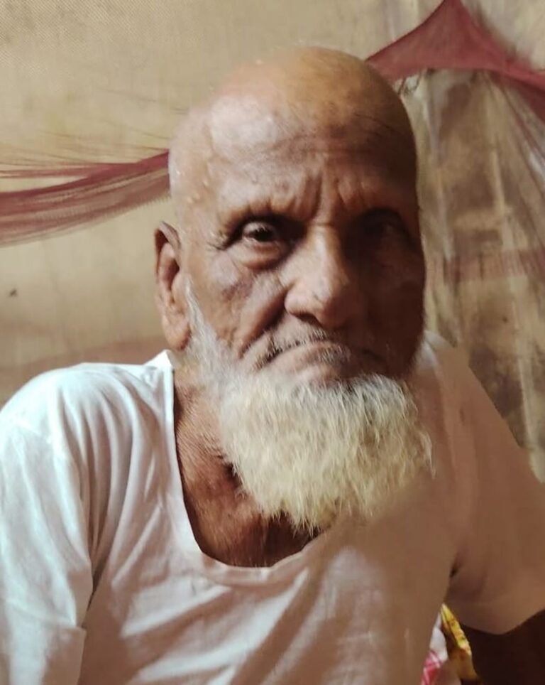 শিক্ষক আবু সাঈদ  মারা গেছেন