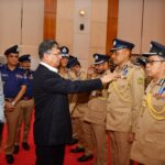রাষ্ট্রপতির পুলিশ পদক নিলেন  মহানগর পুলিশ কমিশনার