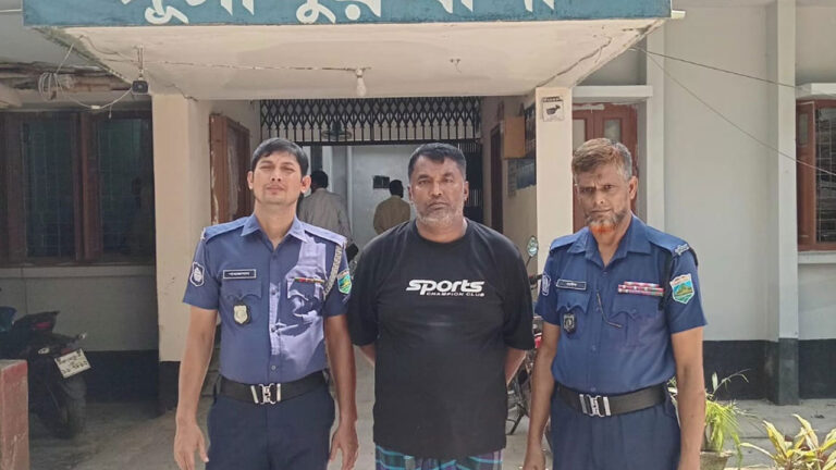 দুর্গাপুরে যুবলীগ নেতা গ্রেপ্তার