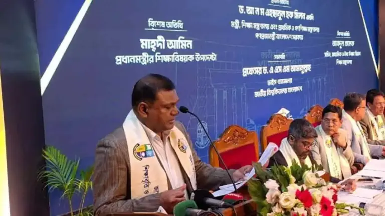 দেশের সব শিক্ষাপ্রতিষ্ঠানে সোলার প্যানেল বসানো হবে: শিক্ষা সচিব