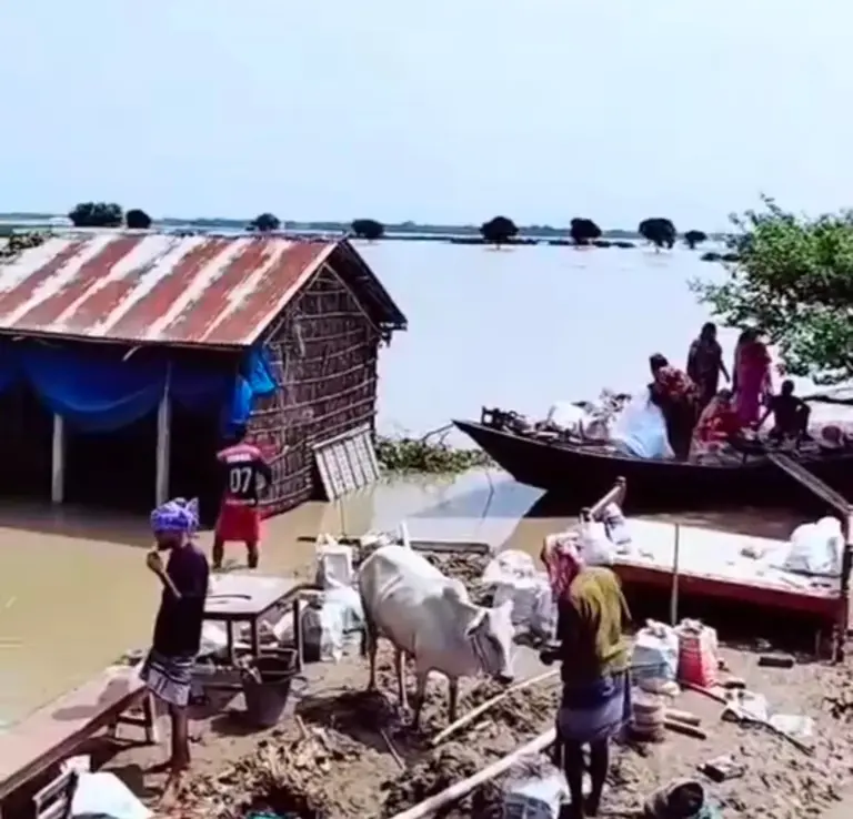 চাঁপাইনবাবগঞ্জে ৪ হাজার পরিবার পানিবন্দি