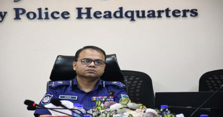 মহাসড়কে ডাকাতি-ছিনতাই দমন ও দুর্ঘটনা প্রতিরোধে হাইওয়ে পুলিশের নির্দেশ