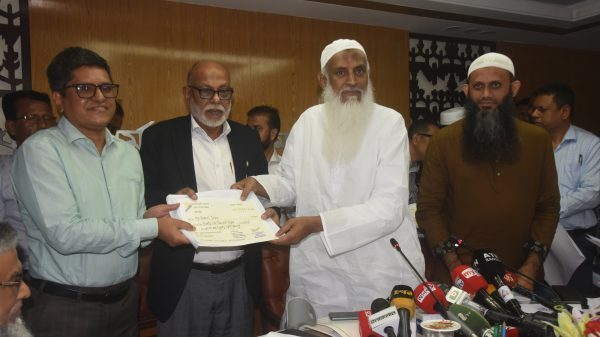 সরকারি ব্যবস্থাপনায় হজের সফর নিরাপদ, রয়েছে বাড়তি সুবিধা : ধর্ম সচিব