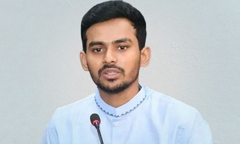 পাচারসহ অবৈধ সম্পদ অর্জনের অভিযোগ স্ত্রীসহ আসিফ মাহমুদের তথ্য চেয়ে বিএফআইইউকে দুদকের চিঠি