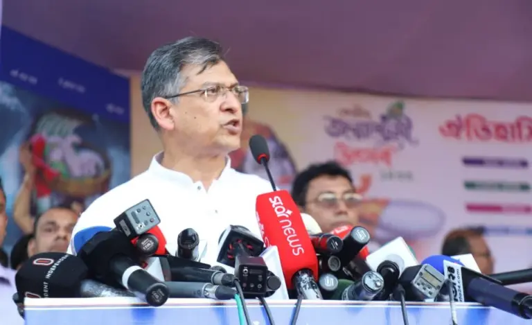 সংখ্যালঘু নয়, নাগরিক পরিচয়েই সবাই সমান অধিকার ভোগ করবে: স্বরাষ্ট্রমন্ত্রী